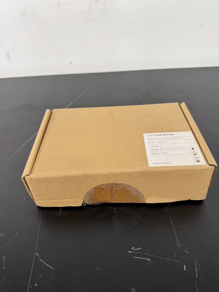 Image of Cole-Parmer Ultra-Thin Magnetic Stirrer